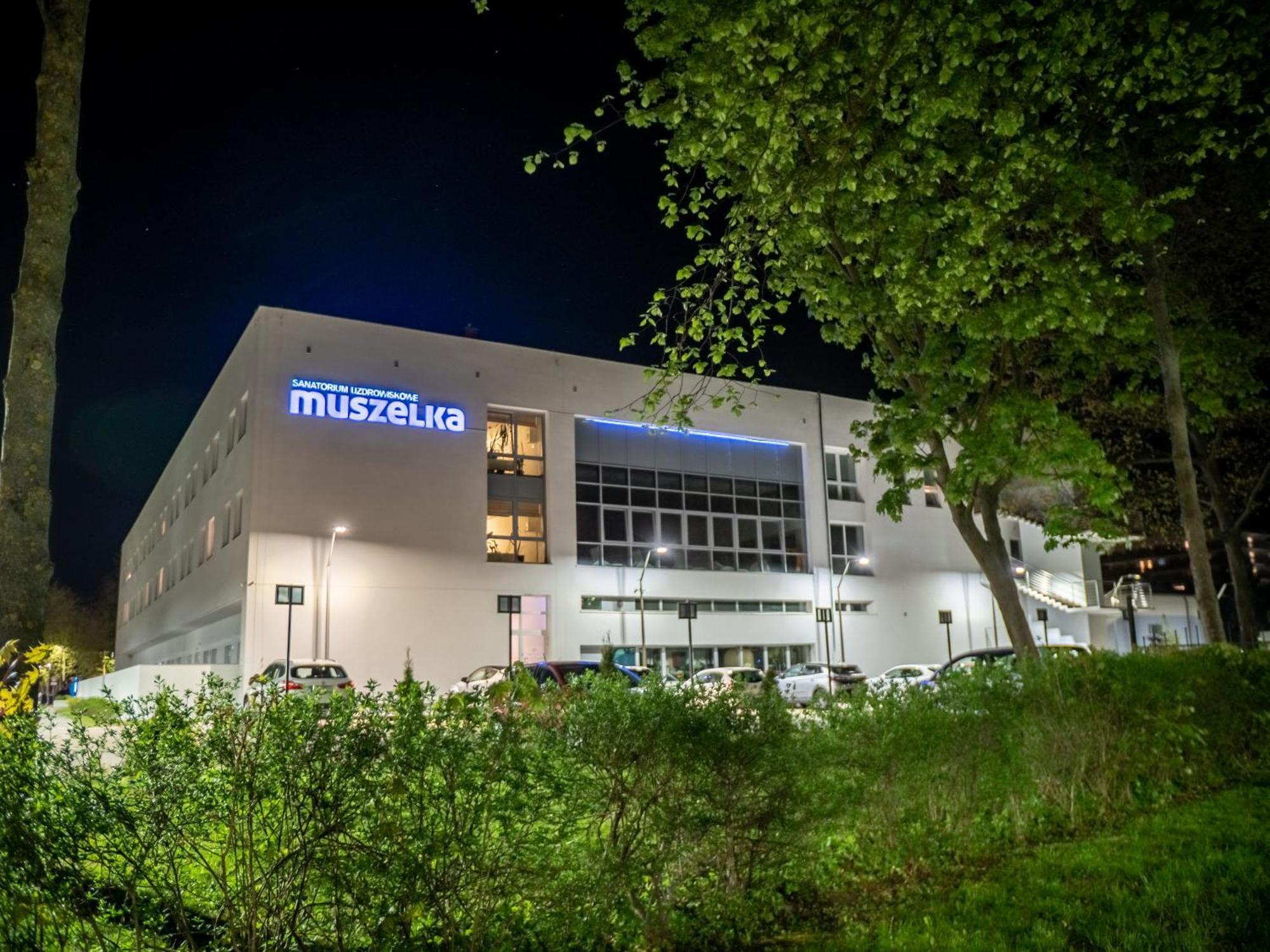 Sanatorium Muszelka Hotel Kolobrzeg Exterior photo